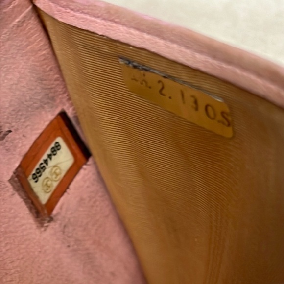 CHANEL Mark Caviar Skin PINK COCO BI-FOLD WALLET - Picture 12 of 16